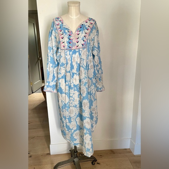 Anti Batik cotton dress - Picture 1 of 8